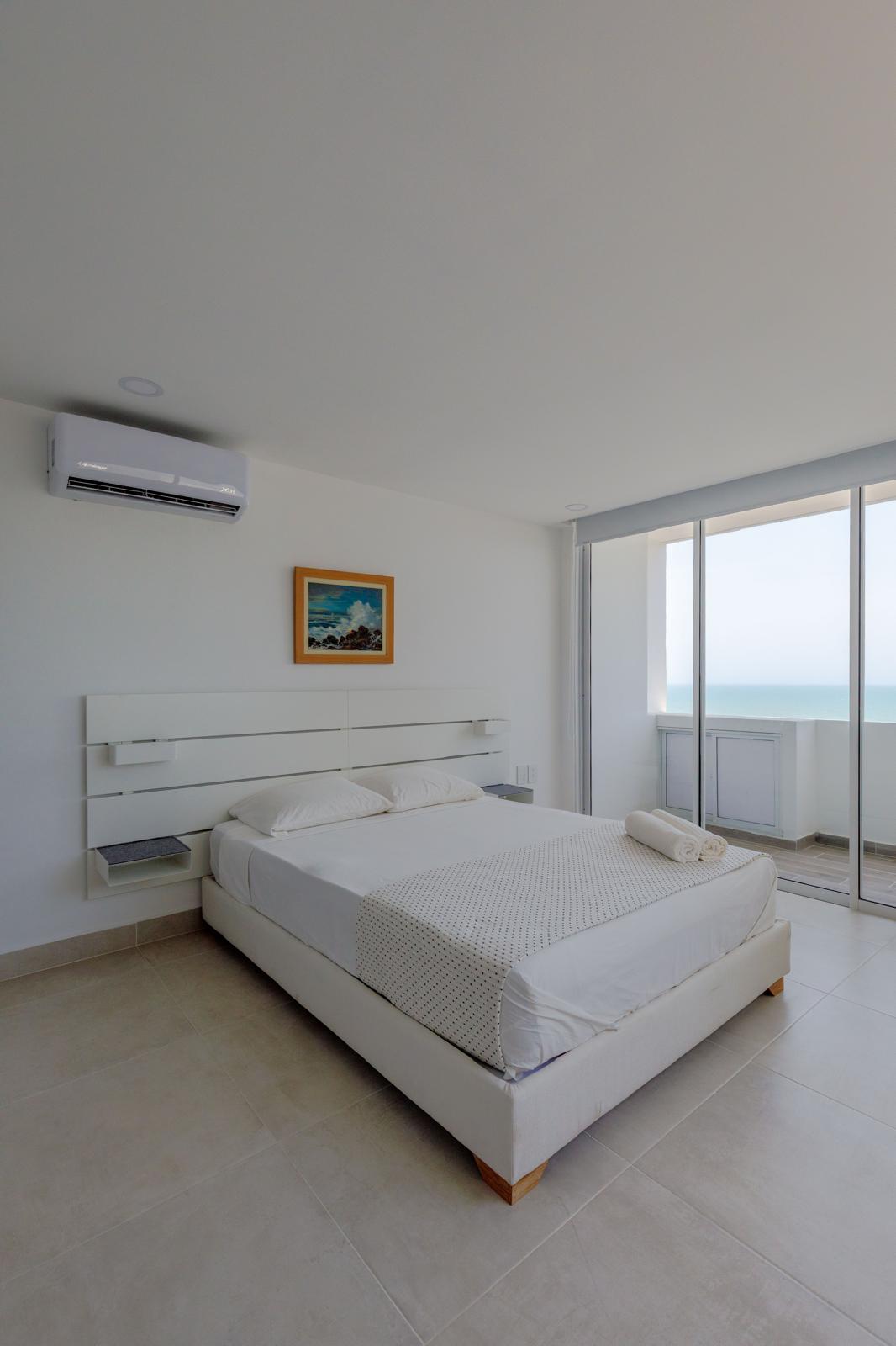 Apartamento 12-C1 alcoba principal
