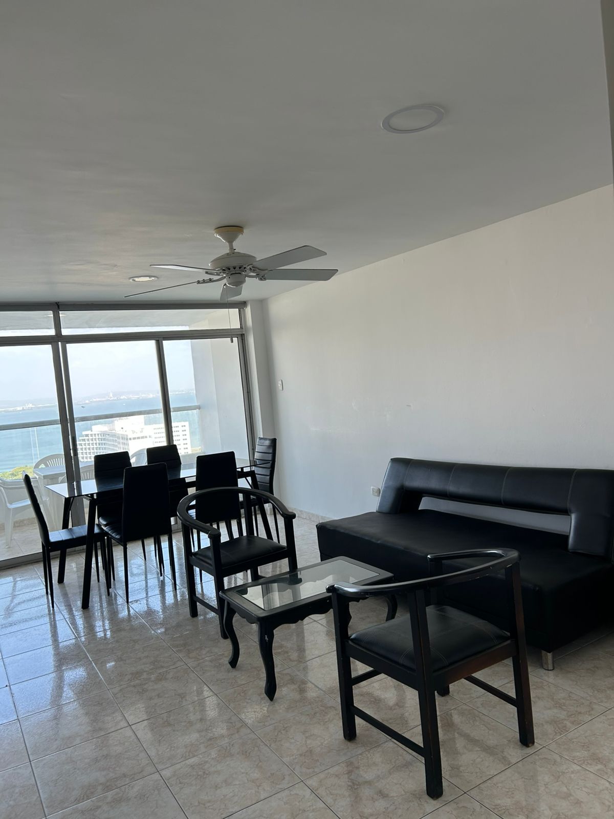 Apartamento 21-1B sala 2