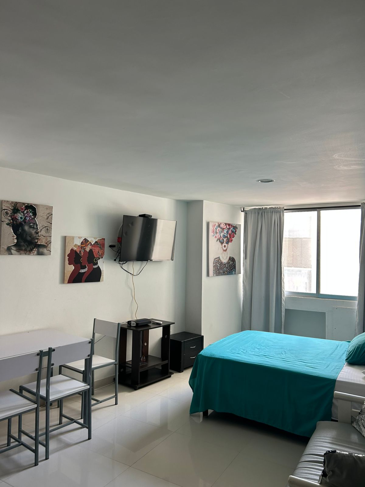 Aparta-estudio 4-4B alcoba 2